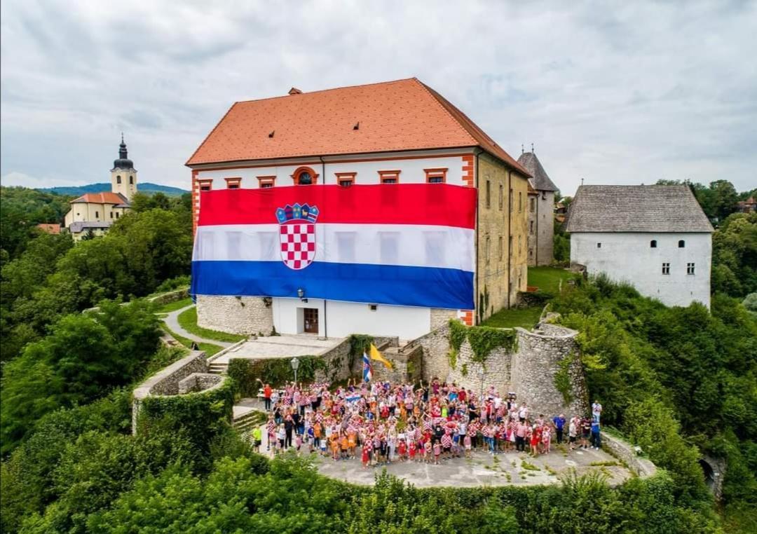 Apartman Ferenac Ozalj Luaran gambar